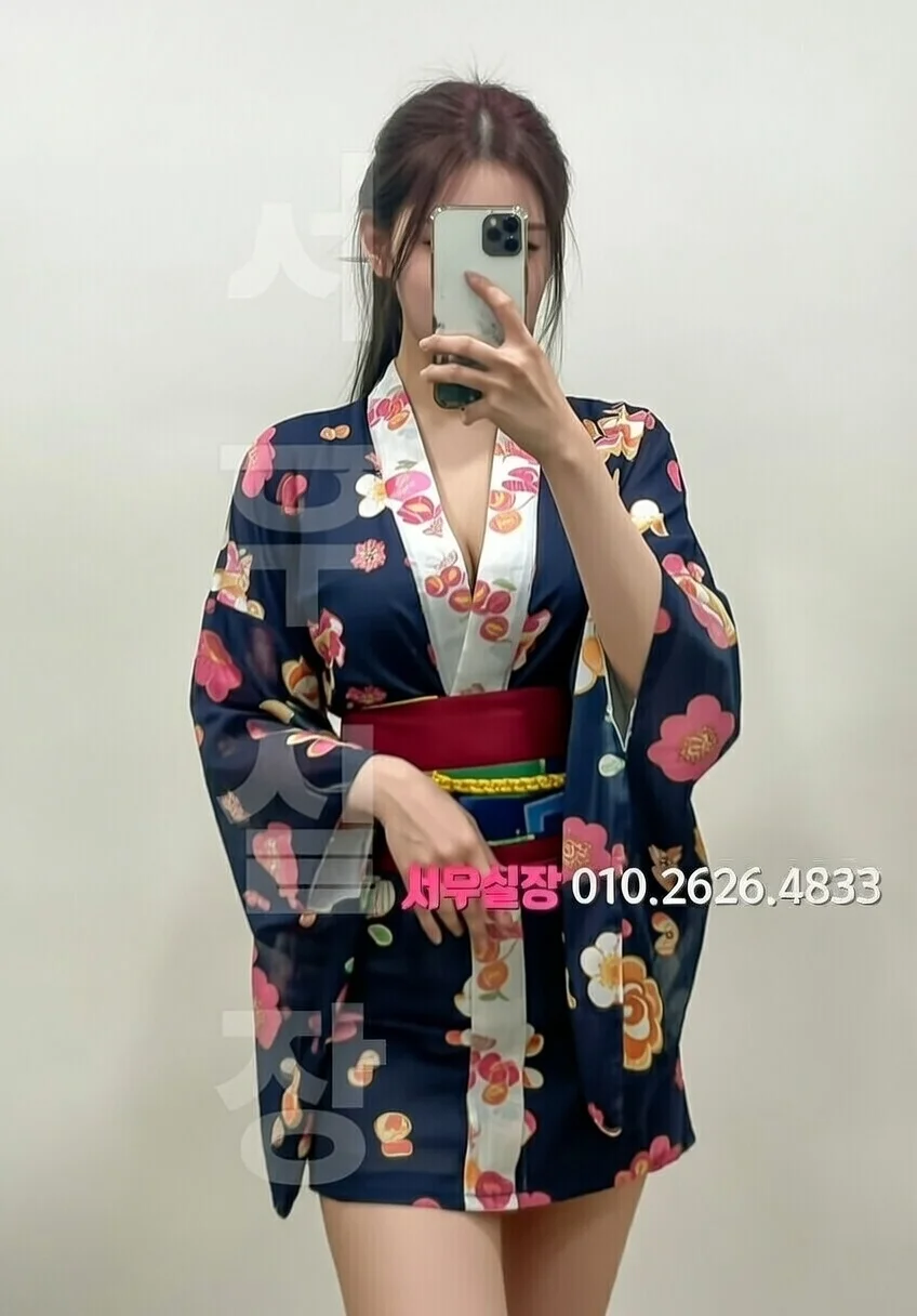 신논현 다국적노래방 프리미엄 라인업 6번 프로필