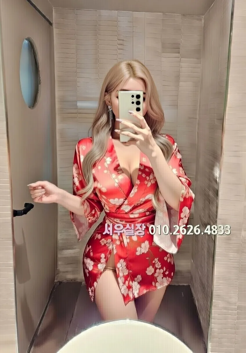 신논현 다국적노래클럽 프리미엄 라인업 3번 프로필