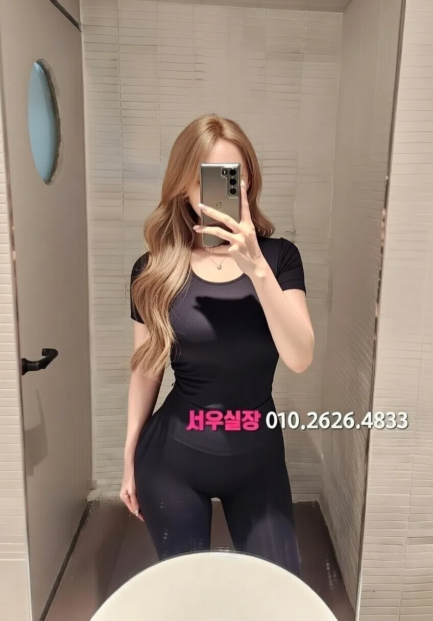 신논현 쓰리노 프리미엄 라인업 40번 프로필