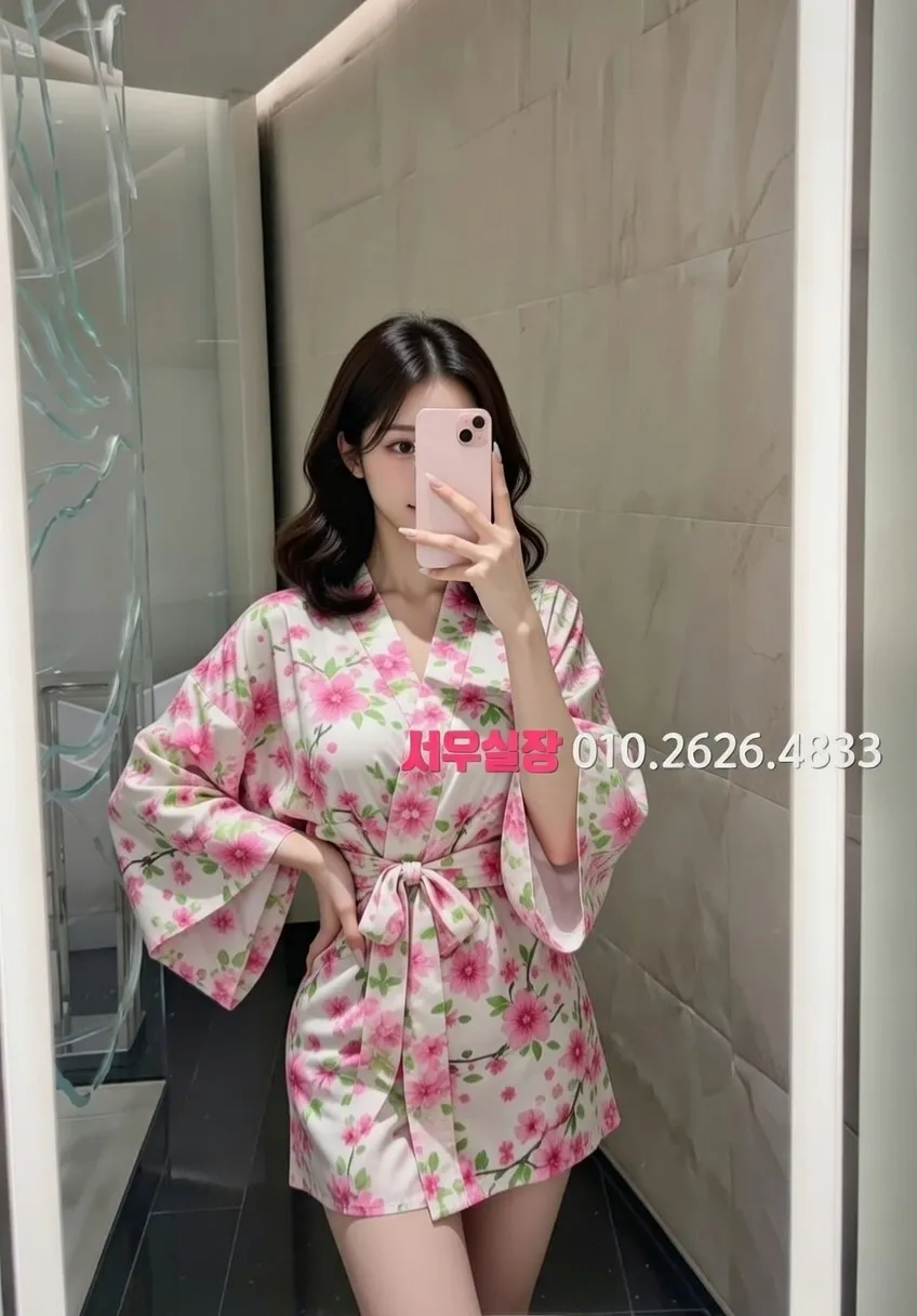 신논현 풀살롱 프리미엄 라인업 16번 프로필